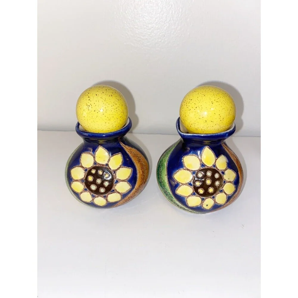 Vintage Artesa Ecuador Handpainted Ceramic Containers Decor